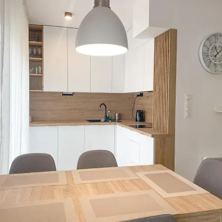 Idylla Z Ogrodem Przy Jeziorze I Tylko 500 M Do Morza Apartment *